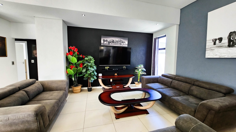 To Let 3 Bedroom Property for Rent in Sitari Country Estate Western Cape
